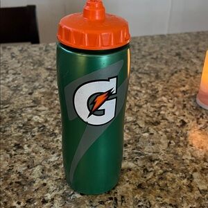 Green and Orange Sports Water Bottle